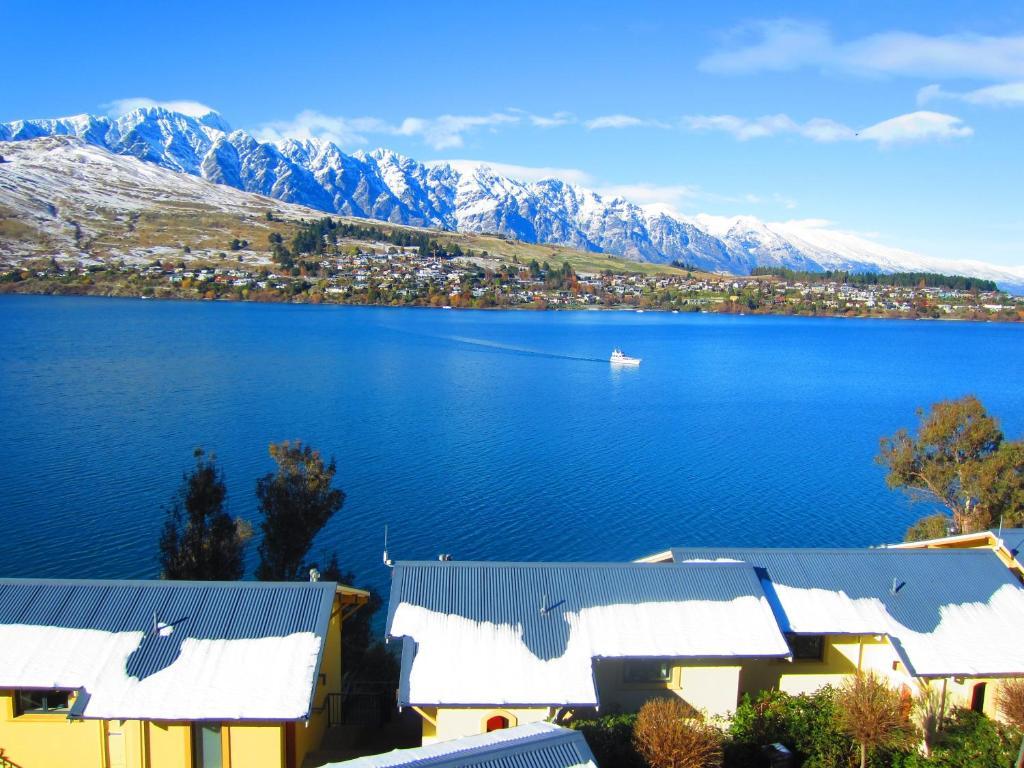 Villa Del Lago Queenstown Exterior photo